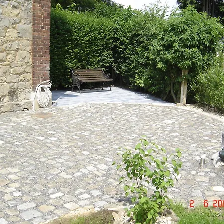 Apartamento In Einem Alten Lontzen